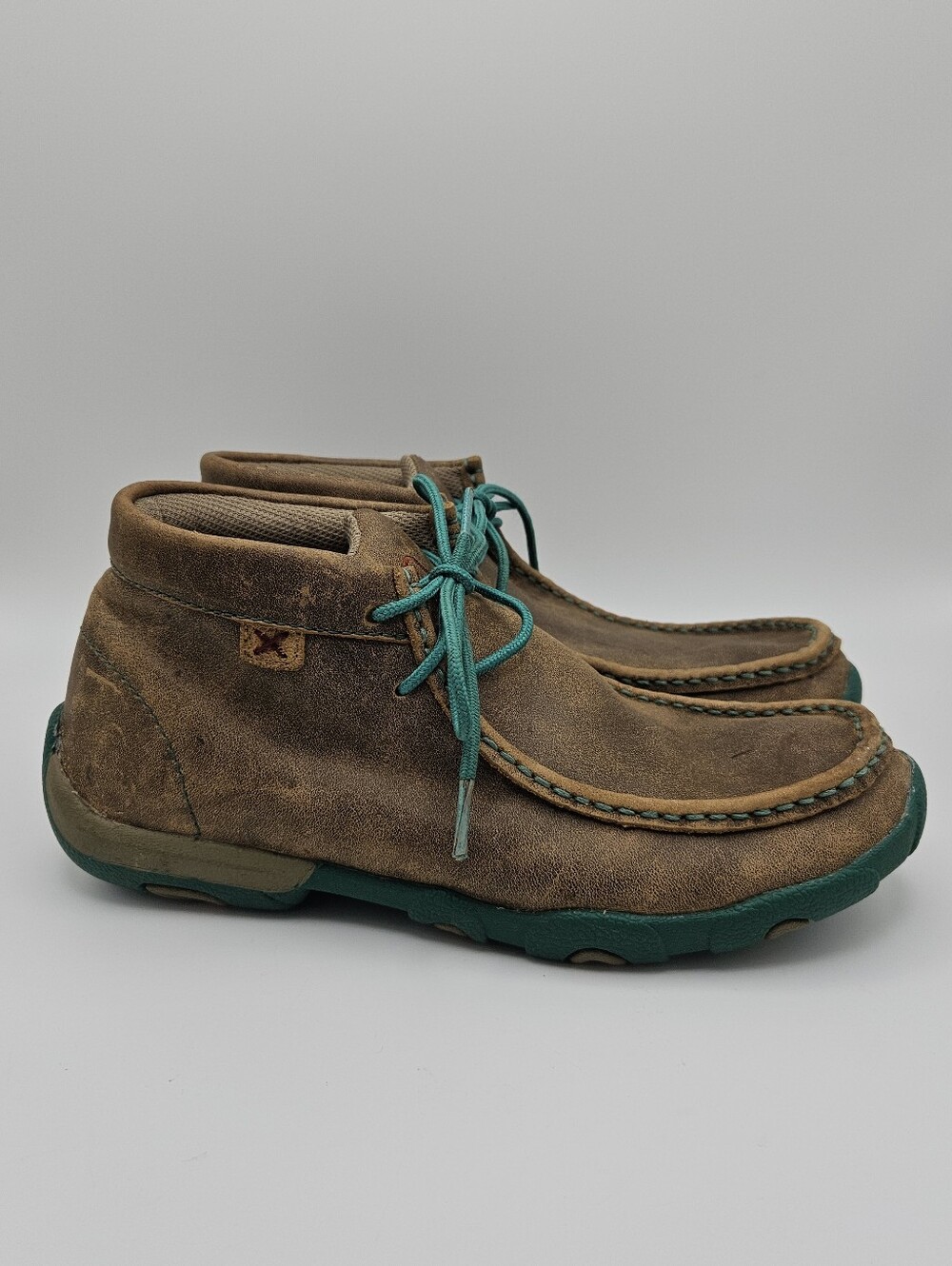 Twisted X chukka driving moc bomber and turquoise size 7M
